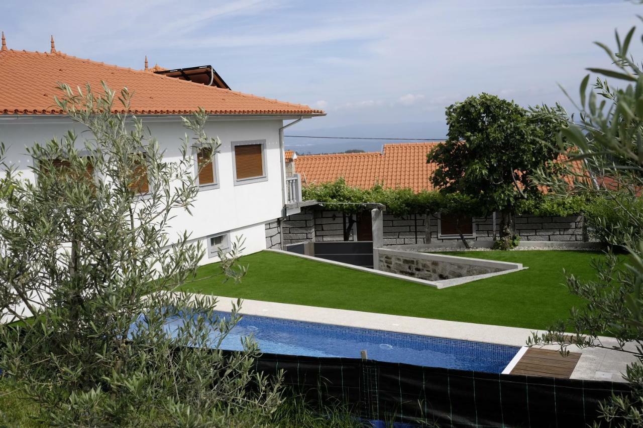 הוילה ואלה דה קאמברה Casa Do Aido De Cima מראה חיצוני תמונה