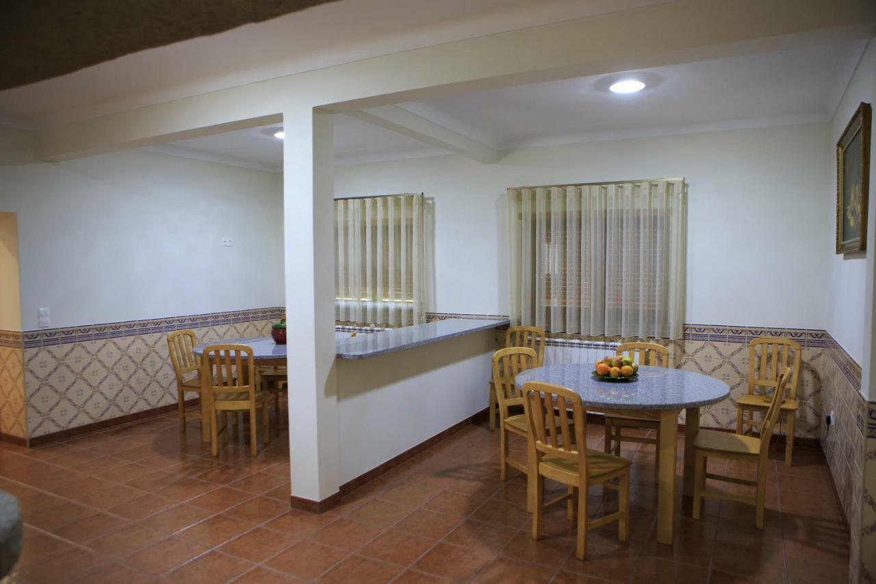 הוילה ואלה דה קאמברה Casa Do Aido De Cima מראה חיצוני תמונה